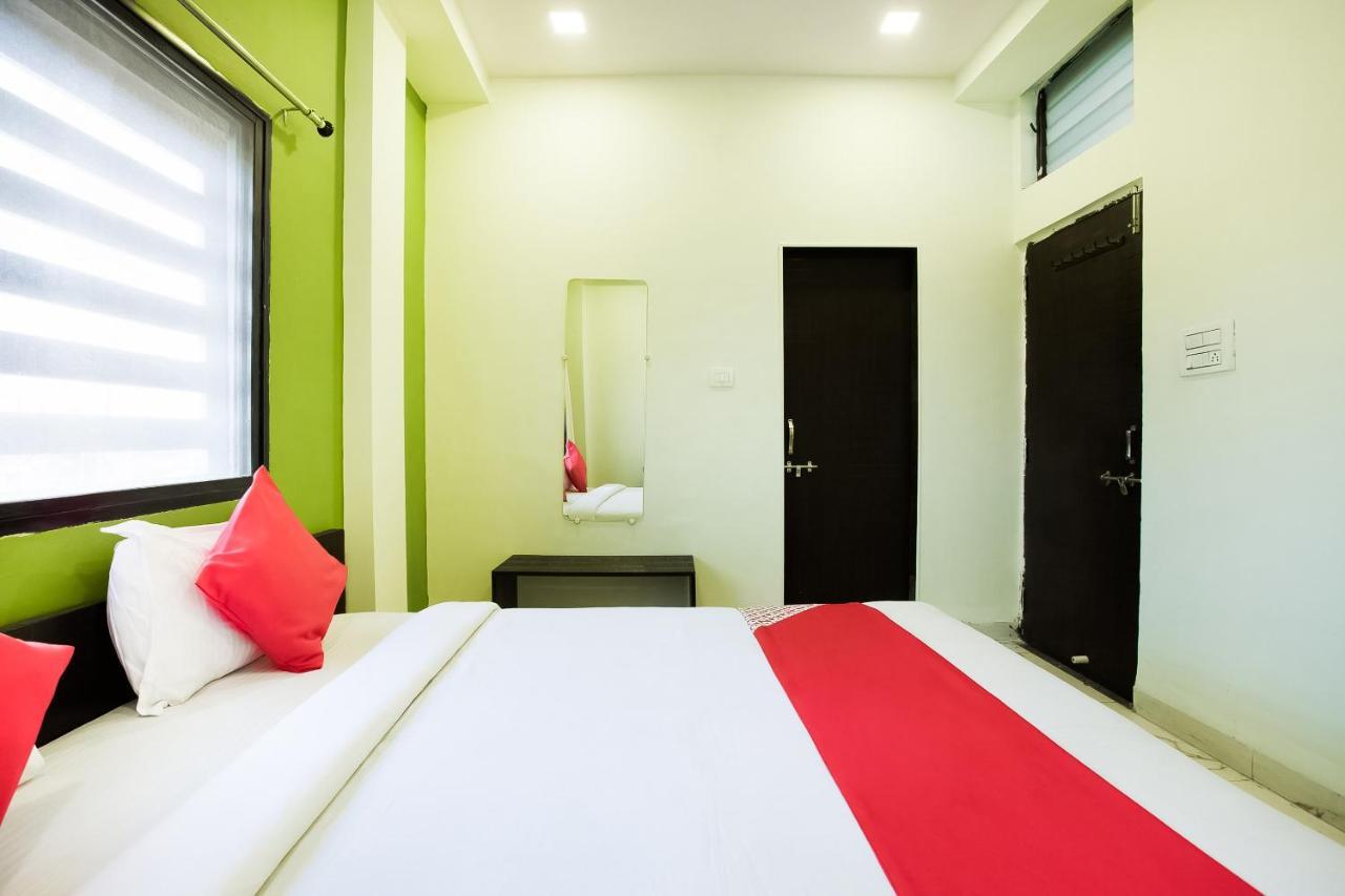 Oyo 39381 Kalajanki Otel Ujjain Dış mekan fotoğraf