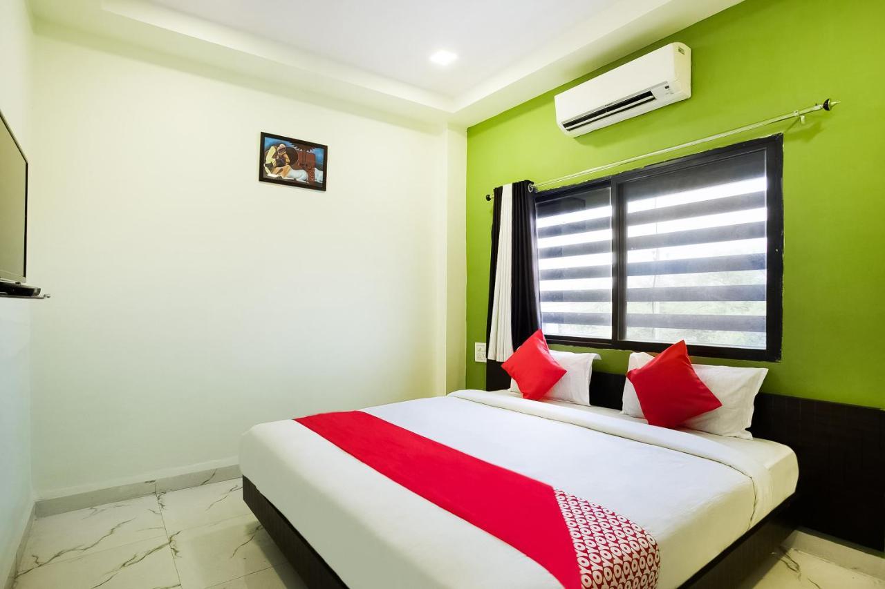 Oyo 39381 Kalajanki Otel Ujjain Dış mekan fotoğraf